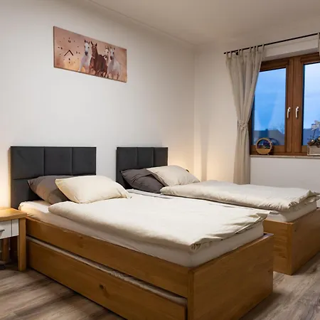 Apartament Nad Stajnia Krosnica  Екстер'єр фото