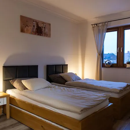 Apartament Nad Stajnia Krosnica  Екстер'єр фото